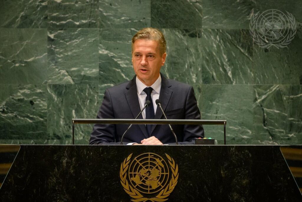 Slovenski premier Robert Golob Benjamina Netanjahuja neposredno pozval, naj konča vojno